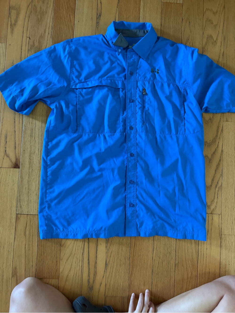 Under Armour Men's HeatGear Loose Short Sleeve Button-Down Fishing Shirt Large
